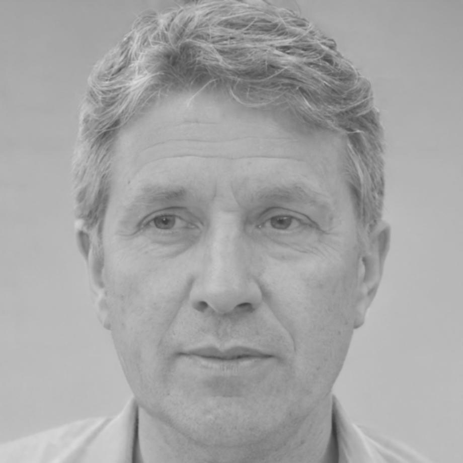 Marcus Chen, Senior Video Editor and Technical Specialist at StreamIntellect